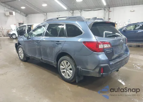 2018 Subaru Outback 2.5I Premium z USA, uszkodzony, nr VIN 4S4BSACC4J3324143